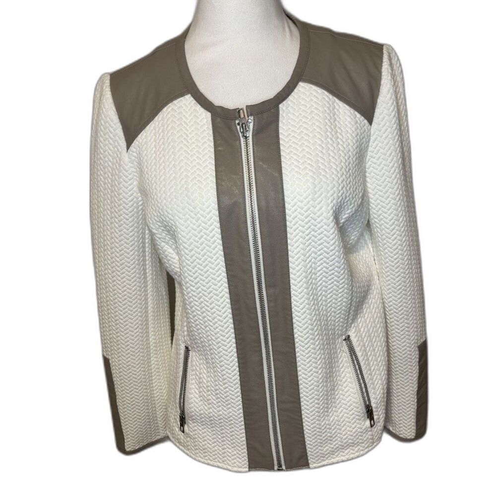 Chico’s Knit Quilted Zip Jacket with Taupe Vegan Leather Trim Womens Stylish